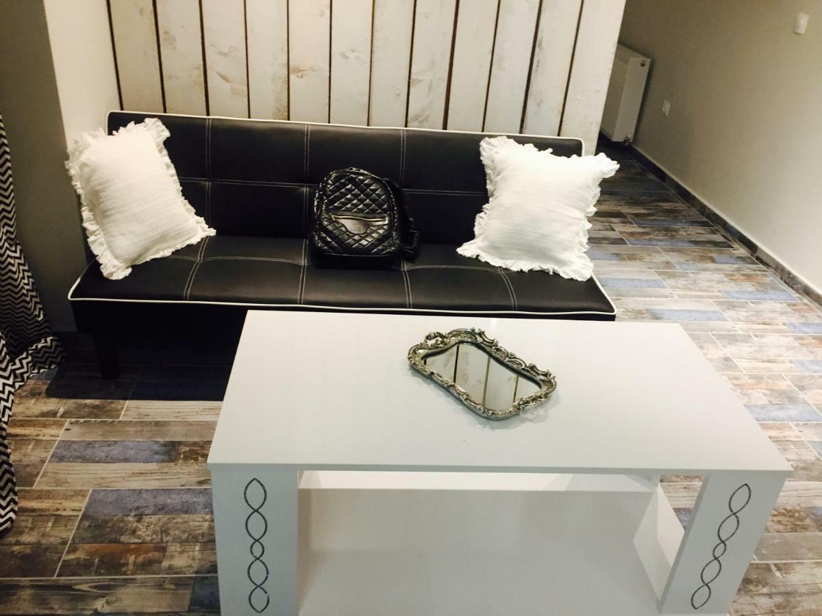 Vivian House Apartman Szaloniki Kültér fotó