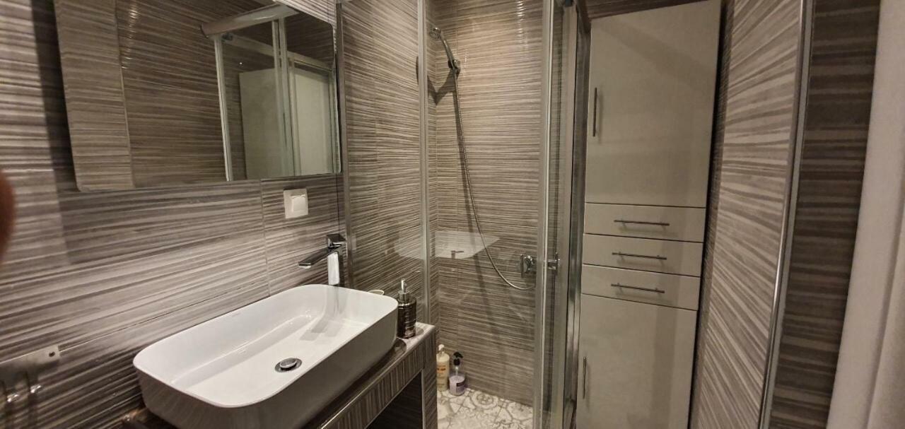 Vivian House Apartman Szaloniki Kültér fotó